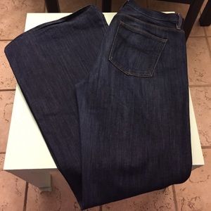 Gap Dark Denim High Rise Trouser Pant.