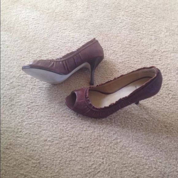 Brown Leather Pumps - Picture 3 of 4