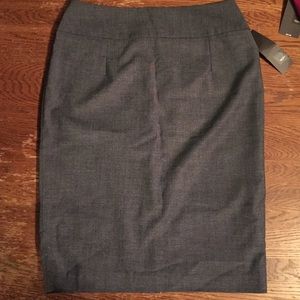 Gray pencil skirt