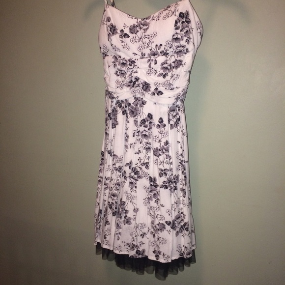black and white floral dress