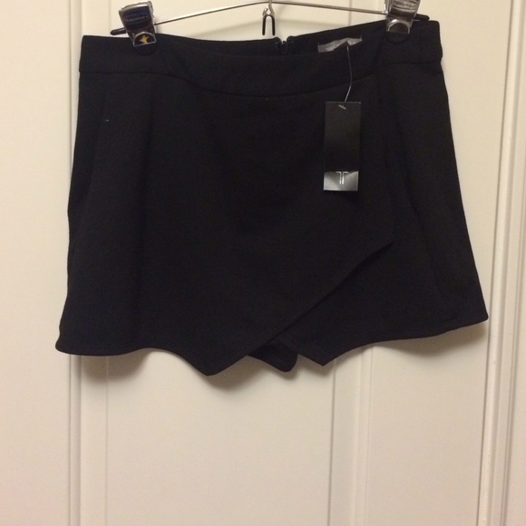 NWT Tinley Road Skort size medium