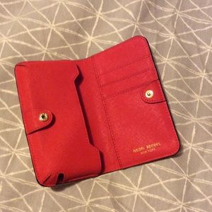 ❤️Red leather❤️ West 57th Henri Bendel 📞 wallet