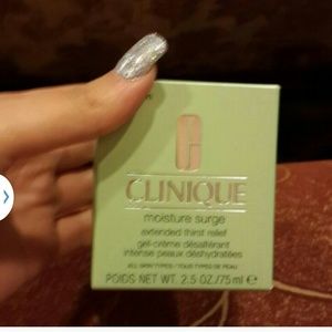 Clinique surge