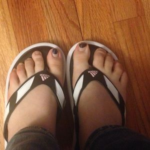 Flip flops