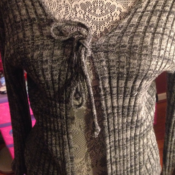 Cardigan - Picture 2 of 2