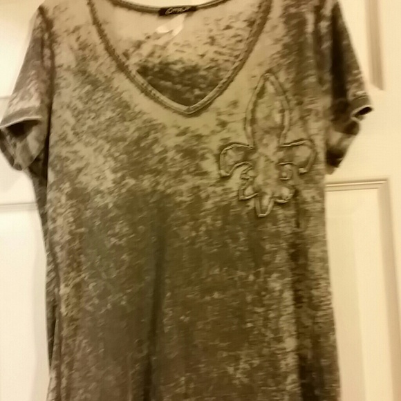 Top - Picture 2 of 4