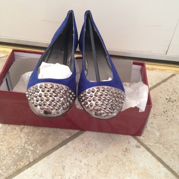 Spiked ballet flats 👡nwot