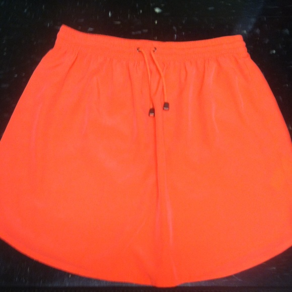 Gorgeous neon pink skirt