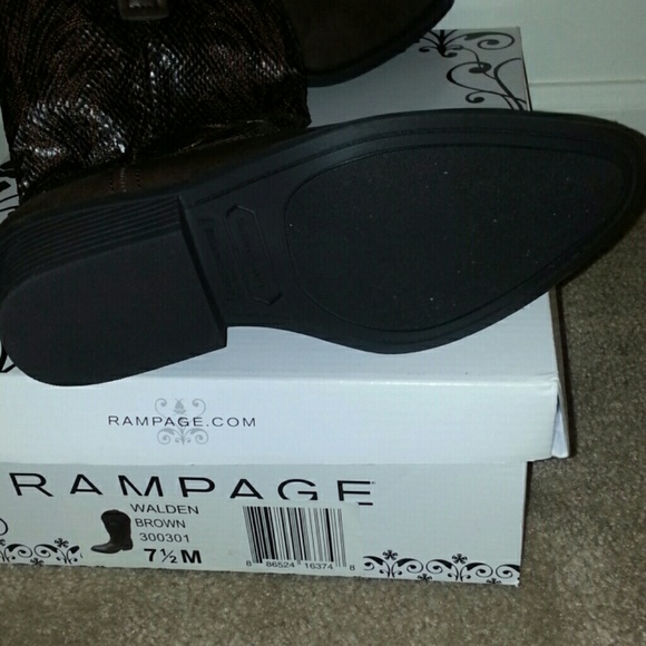 NWB Rampage boots - Picture 3 of 3