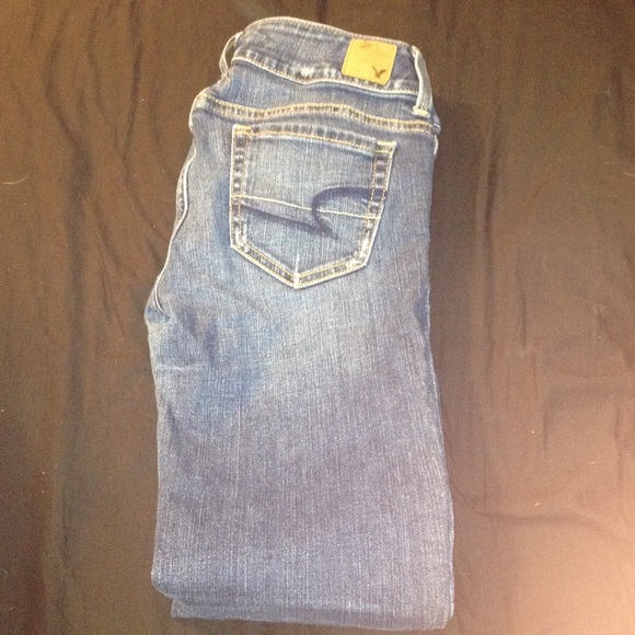 American eagle denim capris