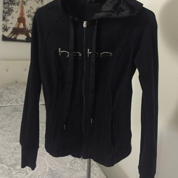 Super cute bebe hoodie 😍