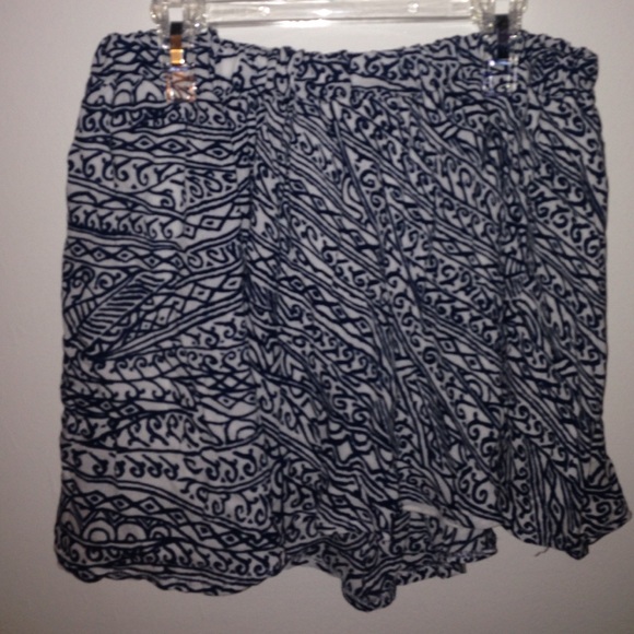 Brandy Melville Skirt