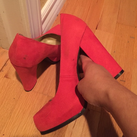 Red chunky heel pump - Picture 4 of 4