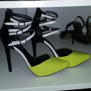 Neon green & white strappy pumps comfy