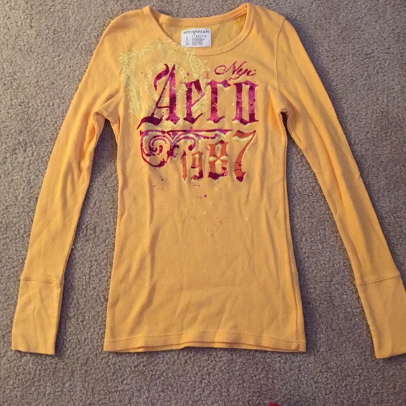 Long sleeve t-shirt