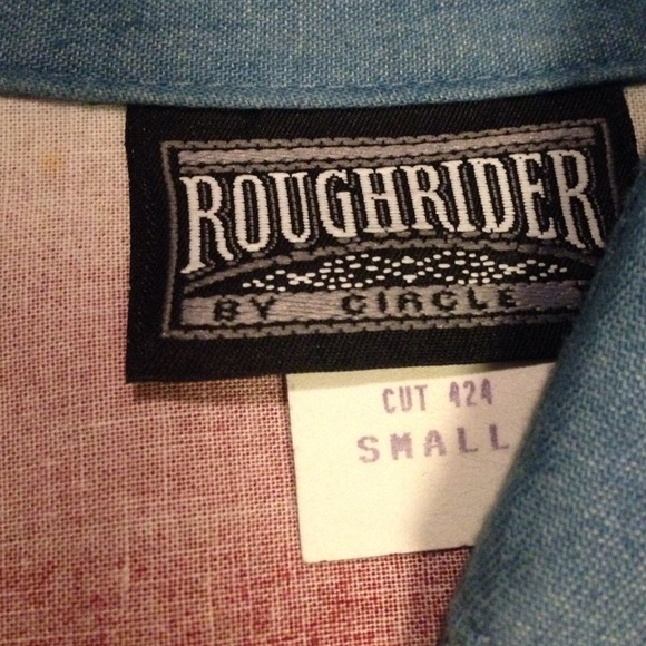 Tribal print button down - Picture 3 of 4