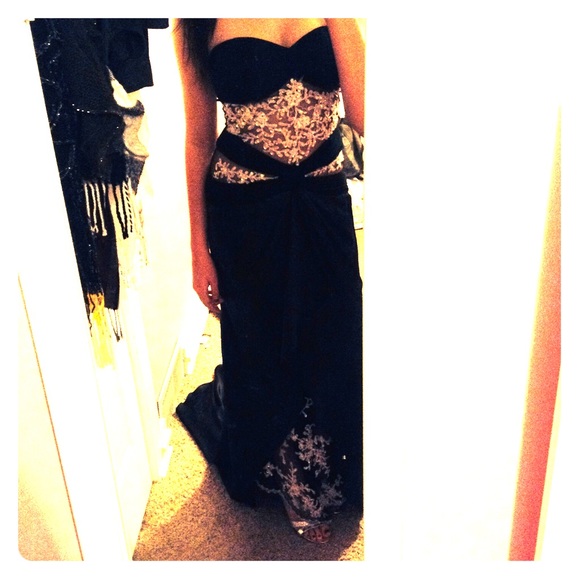 Dresses & Skirts - Prom dress