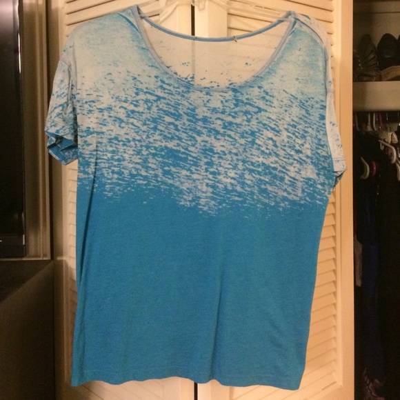 Blue fade tee swoop neck tee - Picture 1 of 3