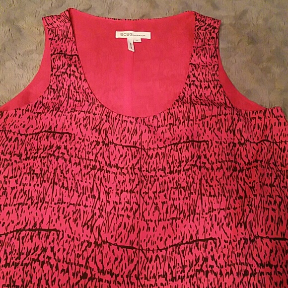 ❌❌Sold in bundle❌❌Bcbg generation hi low dress - Picture 3 of 4