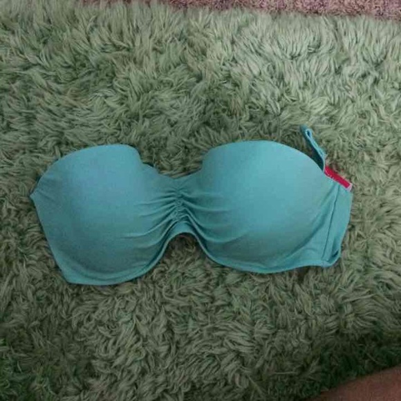 Victoria's Secret bikini top!