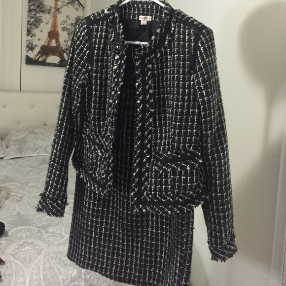 Super adorable office outfit