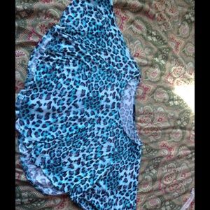Leopard crop top  with open shoulders