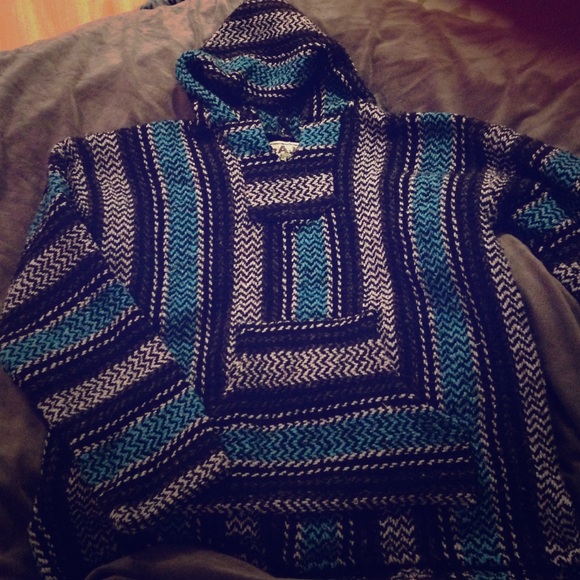 Drug rug sweatshirt ✌️
