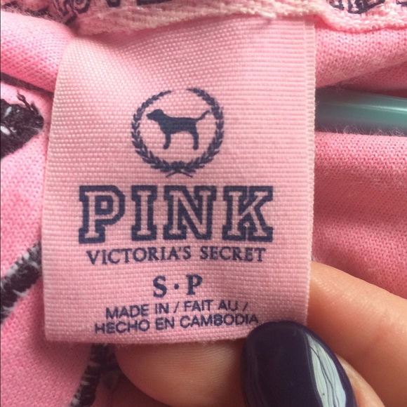 SOLD! Victoria's Secret Pink zip up sweat shirt - Picture 4 of 4