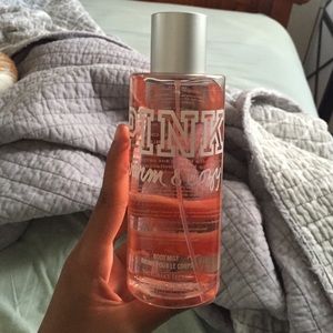 Pink body spray