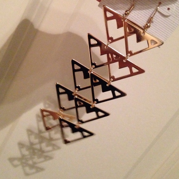 Gold earrings