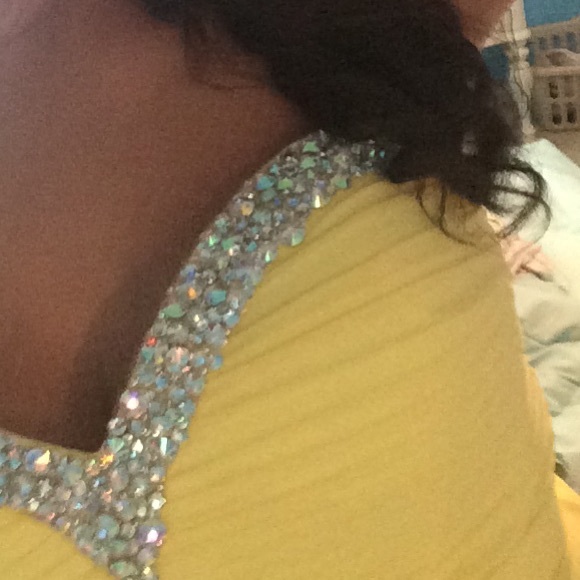 Prom Dress - Picture 2 of 4