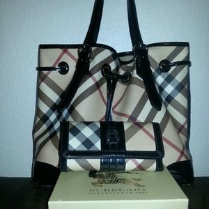 Authentic Burberry tote bag and wallet