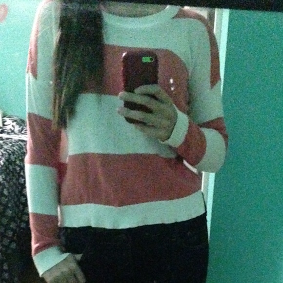 Forever 21 white and coral striped sweater - Picture 2 of 4