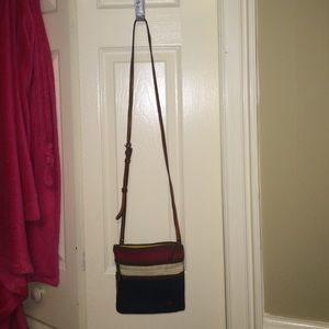 100% Authentic Dooney and Bourke cross body purse