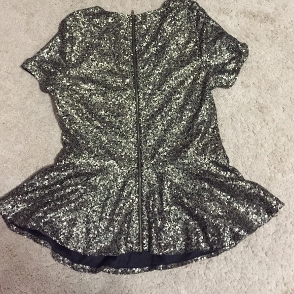 Sequined peplum top - Picture 2 of 3