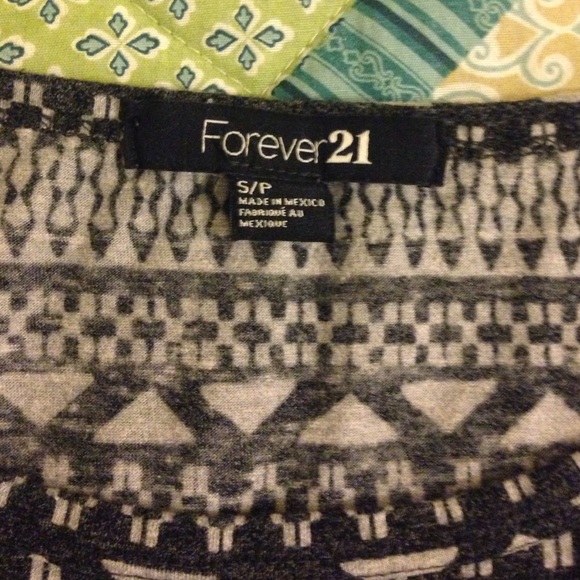 Aztec Forever 21 top - Picture 2 of 3