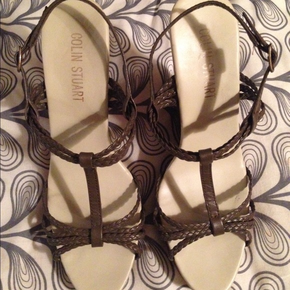 🎉🎉PRICE REDUCED!!🎉🎉 Leather & Wood Wedges