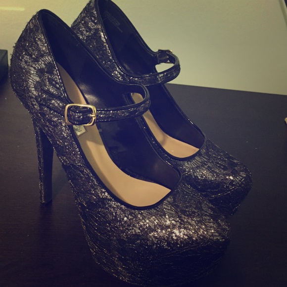 💎H by Halston heels💎
