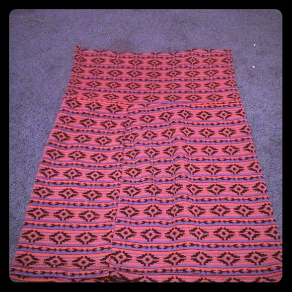 Tribal print pencil skirt