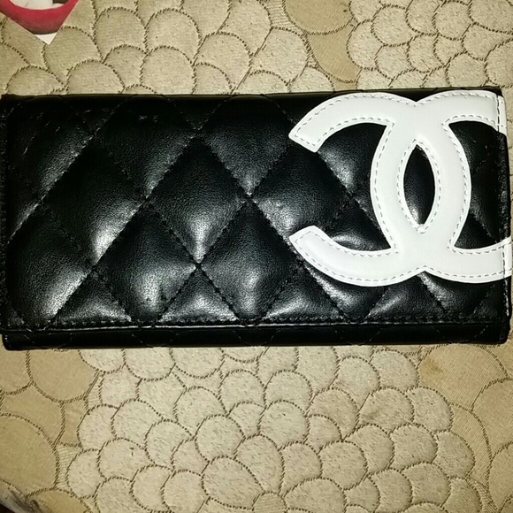 Black Chanel wallet