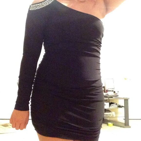 Once sleeved dress