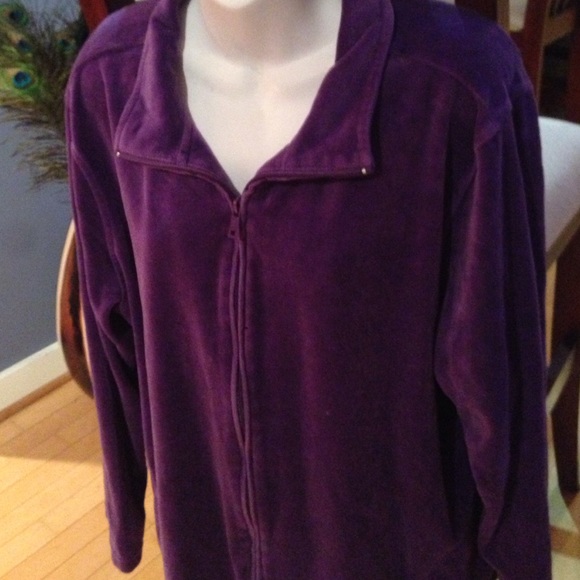Gorgeous GRAPE COLOR VELOUR SZ 1X zip up jacket - Picture 2 of 4
