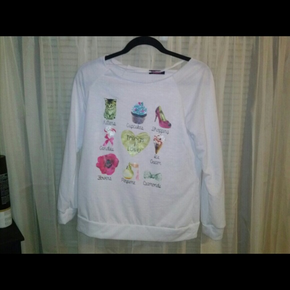Graphic sweatshirt