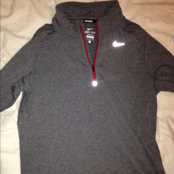 Men's Nike element sweater