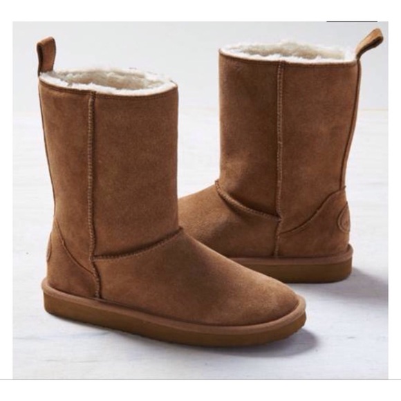 aeo cozy boot