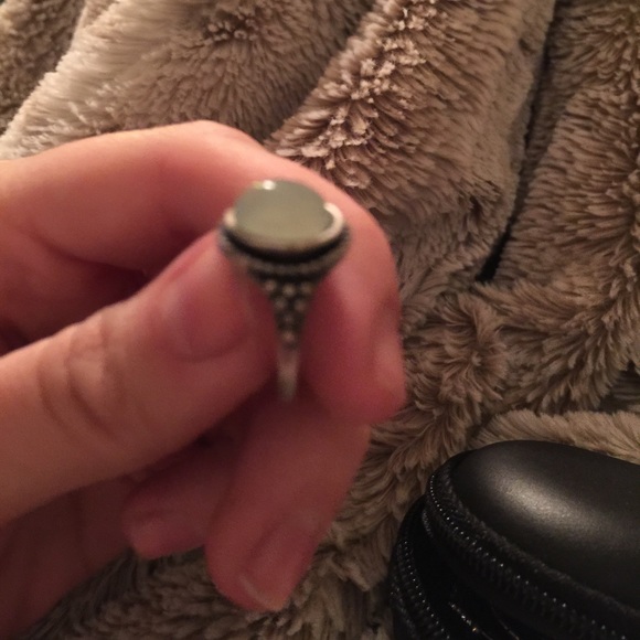 Jade ring - Picture 3 of 3