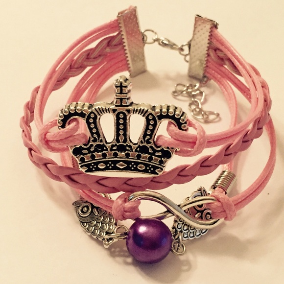 💕Pink love bracelet 💕 - Picture 2 of 2