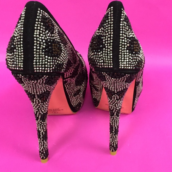 HOST ❤️ PICK rhinestone covered leopard pumps - Picture 3 of 4