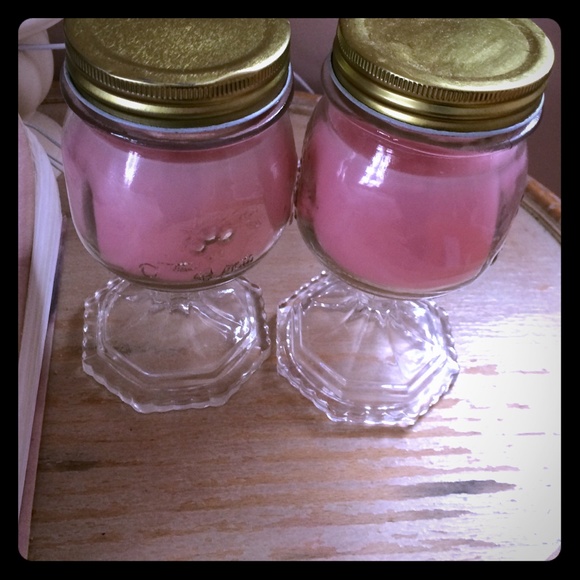 2 candles never used