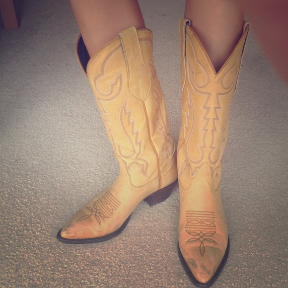 Tony Lama Cowboy Boots